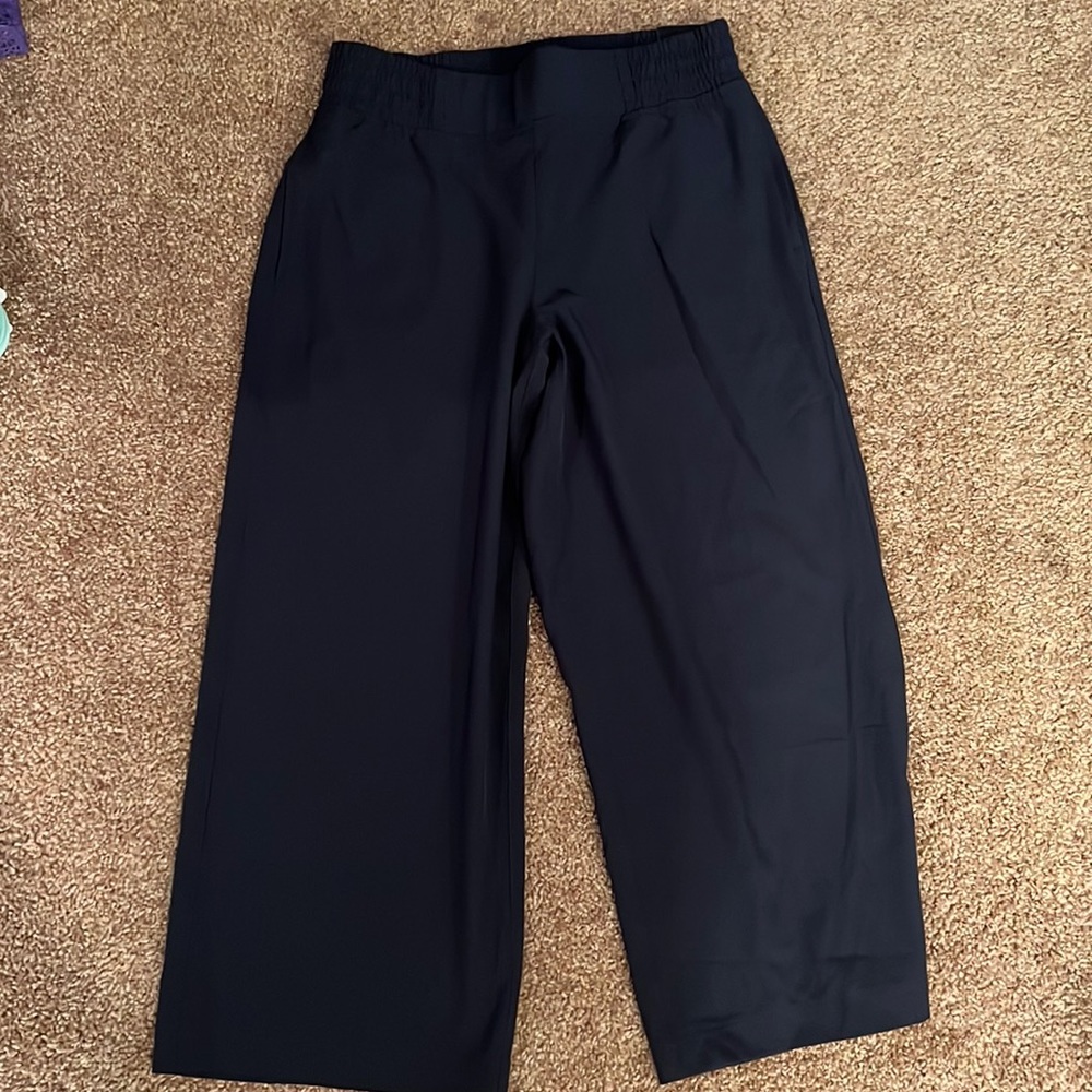 Navy cropped Calia wide leg pants